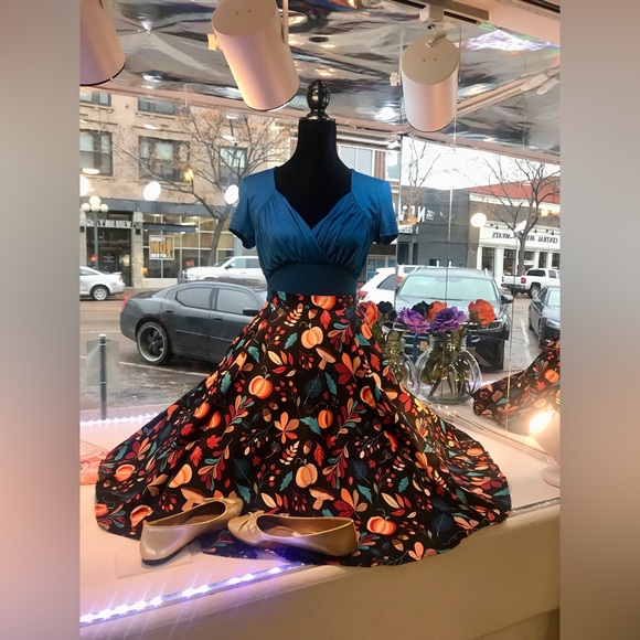 Eva Rose Fit & Flare Pumpkin Leaf Print Midi Skirt Women’s New Black Multi - Picture 5 of 5